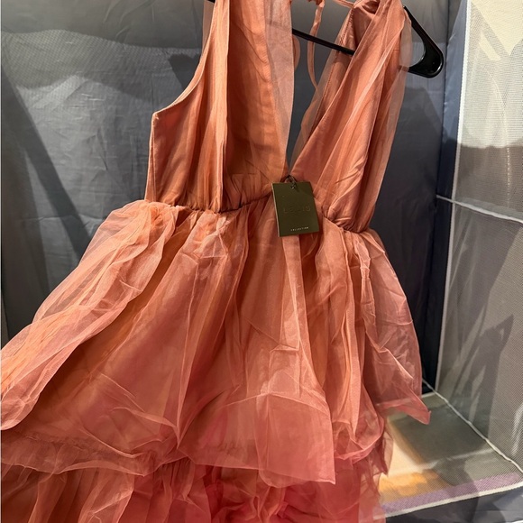 Le Lis Rust Midi Dress - Picture 7 of 8